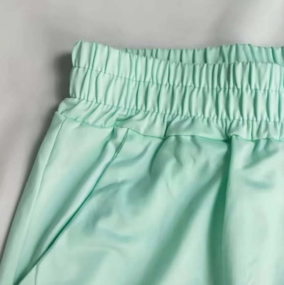 Cropped Top & High Rise Short Set Mint Green - Picture 3 of 5